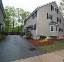 104 Howard Street, #1 in Waltham, MA - Building Photo