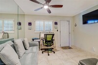 1051 3rd St S in Naples, FL - Building Photo - Building Photo