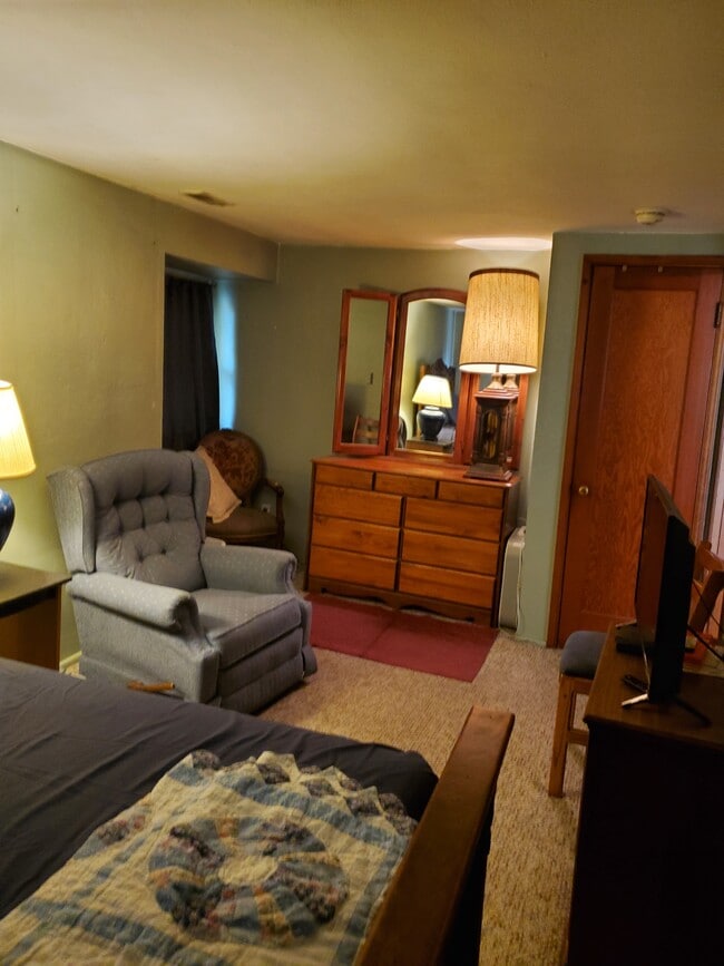 6828 Scanlan Ave, Unit 2S in St. Louis, MO - Foto de edificio - Building Photo