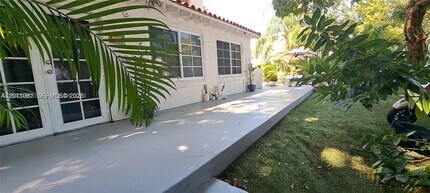 846 Michigan Ave in Miami Beach, FL - Building Photo - Building Photo