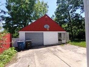 31437 Alcona Ct in Westland, MI - Building Photo - Building Photo