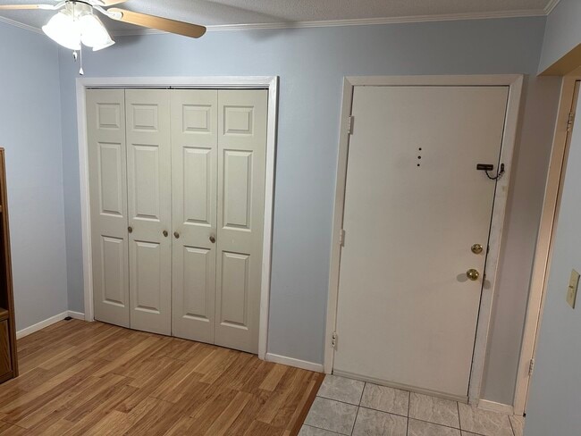 property at 1855 Poplar Woods Cir W