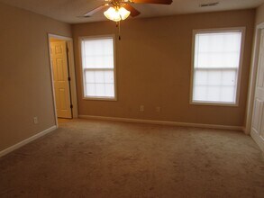 2290 Dartmouth Dr in Sumter, SC - Building Photo - Building Photo