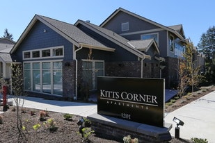 Kitts Corner in Federal Way, WA - Building Photo