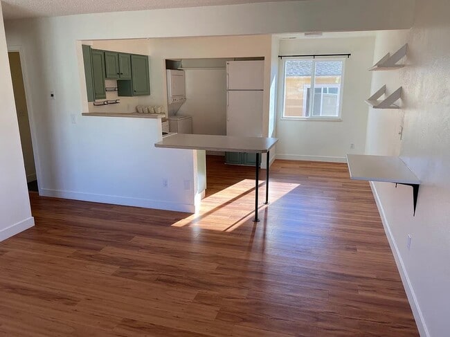 property at 963 Iowa Ave