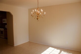 10402 Kinsdale Crossing Ln in Houston, TX - Building Photo - Building Photo