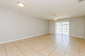 5385 Hawk Dr in Kissimmee, FL - Building Photo - Building Photo