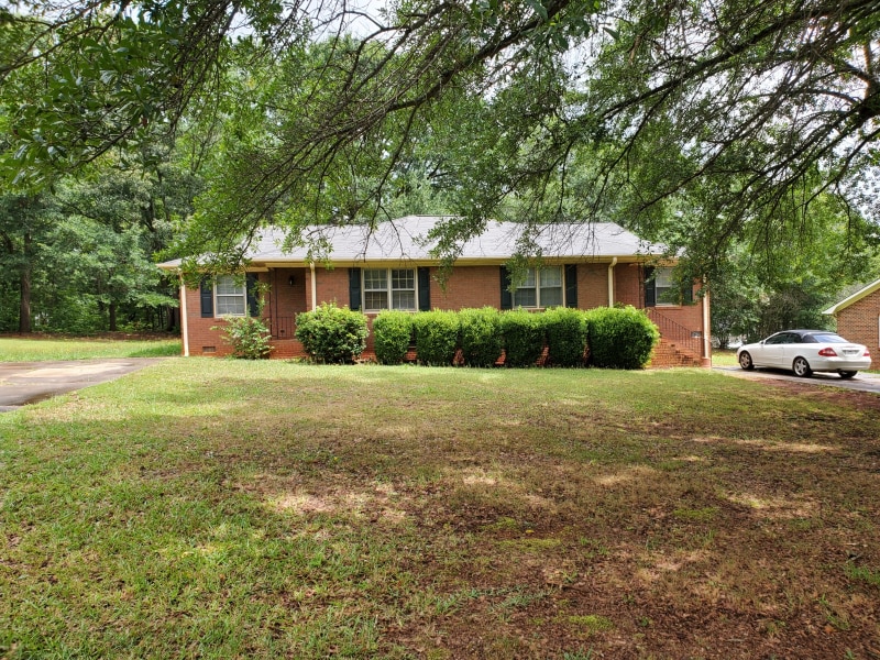 104 Diehl Ct in Boiling Springs, SC - Building Photo
