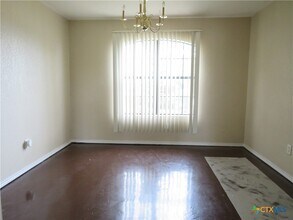 3500 Viewcrest Dr in Killeen, TX - Building Photo - Building Photo