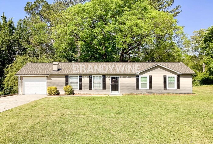 2119 Blue Creek Ct in Conley, GA - Building Photo