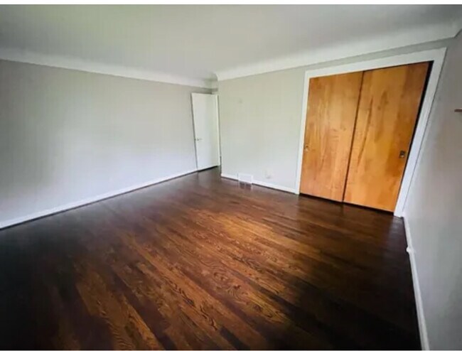 7240 Bobby Ln in Cincinnati, OH - Building Photo - Building Photo