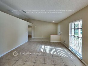 10416 Deepbrook Dr in Riverview, FL - Building Photo - Building Photo