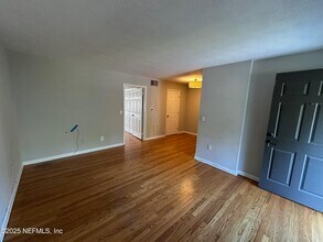 1120 Cedar St in Jacksonville, FL - Building Photo - Building Photo