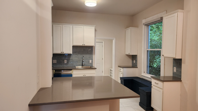 324 Fairfield Ave in Bellevue, KY - Building Photo - Building Photo