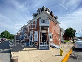 201 N Broad St in York, PA - Building Photo