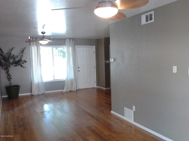 property at 1302 E Maryland Ave