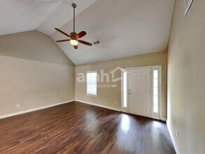 84 Glen Ridge Dr in Villa Rica, GA - Building Photo - Building Photo