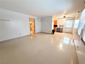 1510 2nd St in Cuyahoga Falls, OH - Building Photo - Building Photo