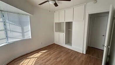 5611 Jackson St in Houston, TX - Building Photo - Building Photo