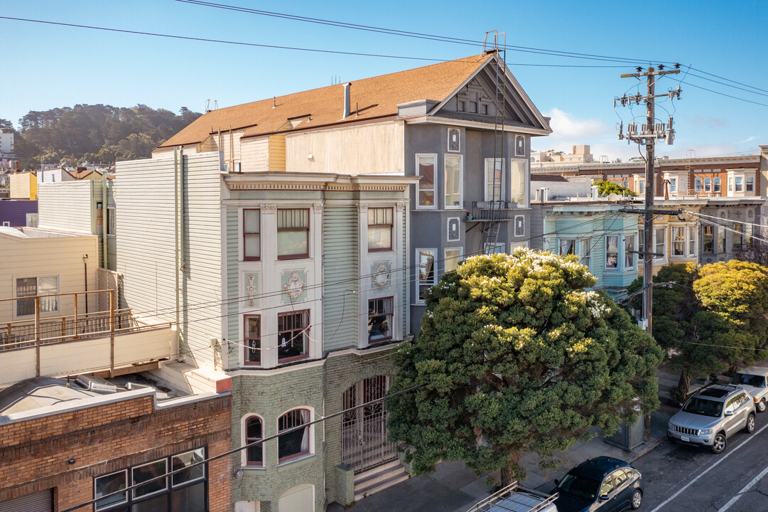 1371-1375 Grove St in San Francisco, CA - Building Photo