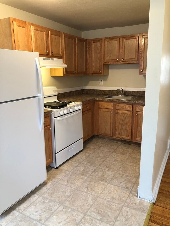 11 Concord Rd in Darby, PA - Building Photo - Building Photo