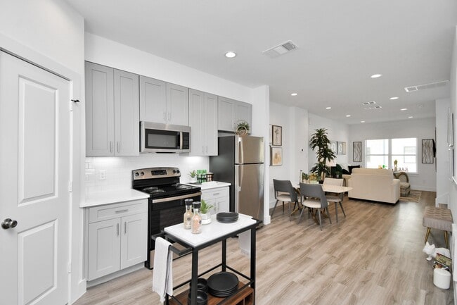 property at 2003 Laverne Willow Ln