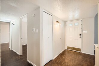 8314 Kensington Dr, Unit 14-105 in Rowlett, TX - Building Photo - Building Photo