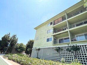 1301 S Atlantic Blvd in Monterey Park, CA - Building Photo - Building Photo