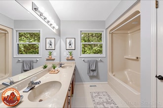 103 Parkway Vista Dr in Asheville, NC - Building Photo - Building Photo