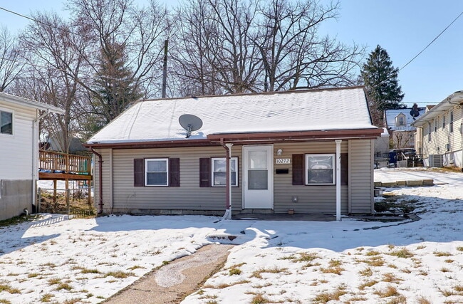 10272 Niblic Dr in Overland, MO - Building Photo - Building Photo