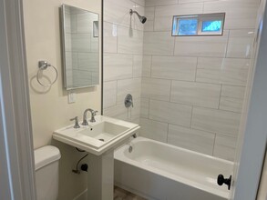 1501 Stewart Ave-Unit -1501 in Las Vegas, NV - Building Photo - Building Photo