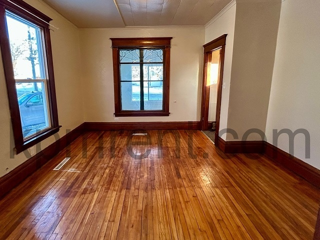 705 10th St NE in Austin, MN - Building Photo - Building Photo