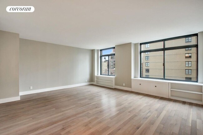 1292-1300 1st Ave in New York, NY - Building Photo - Building Photo
