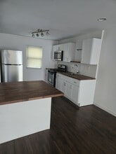 128 W Loudon St in Philadelphia, PA - Building Photo - Building Photo