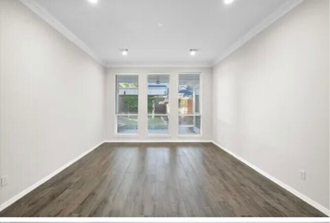 3402 Blue Forest Dr in Arlington, TX - Building Photo - Building Photo