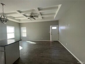 1813 Stauffers St-Unit -4 in Weslaco, TX - Building Photo - Building Photo