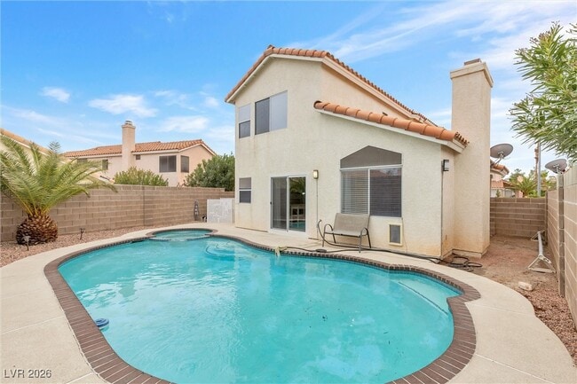 7600 Beverly Hills Dr in Las Vegas, NV - Building Photo - Building Photo