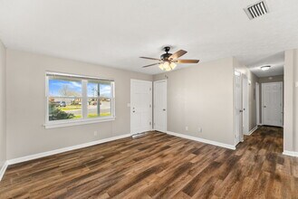 2004 Greenbriar Blvd in Lynn Haven, FL - Building Photo - Building Photo