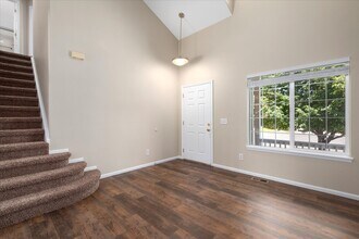 9320 Cove Creek Dr in Highlands Ranch, CO - Building Photo - Building Photo