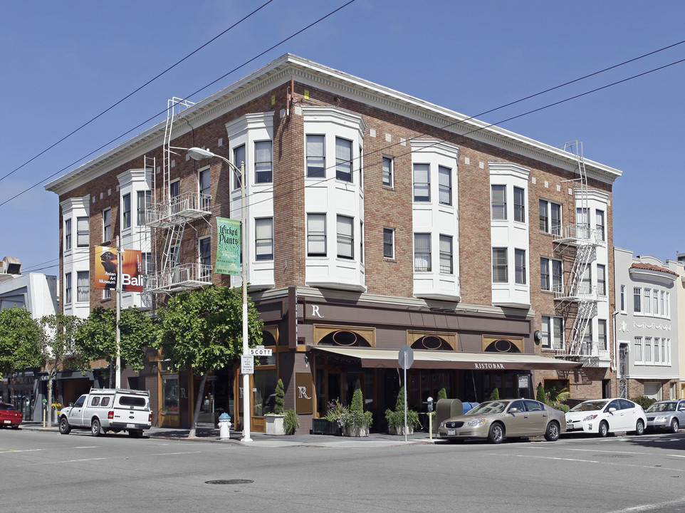 2300-2320 Chestnut St in San Francisco, CA - Building Photo