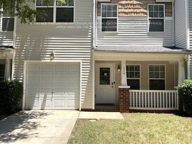 114 Deep Gap Ct in Charlotte, NC - Building Photo