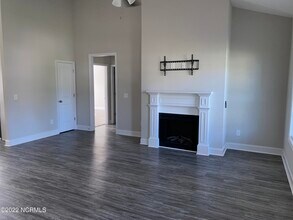 202 Pembury Way in Richlands, NC - Building Photo - Building Photo