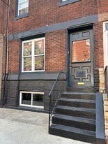 2137 S 15th St, Unit 3rd Floor in Philadelphia, PA - Building Photo