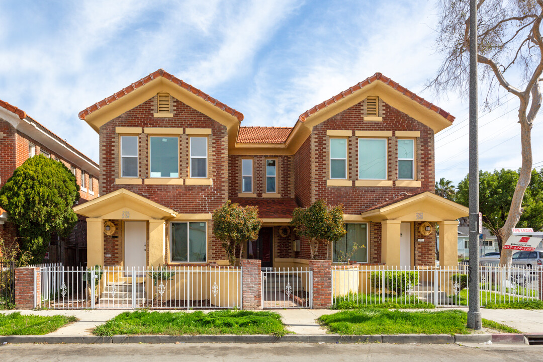 2100 Earl Ave in Long Beach, CA - Building Photo