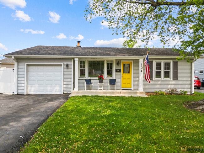 204 E Dickens Ave in Northlake, IL - Building Photo - Building Photo