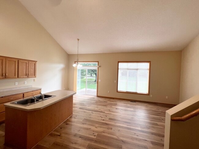 property at 2151 Cleveland Way S