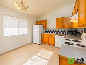 15313-15315 E Mission Ave in Spokane Valley, WA - Building Photo - Building Photo