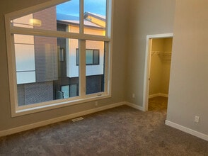 50 Ebony Blvd in Sherwood Park, AB - Building Photo - Building Photo