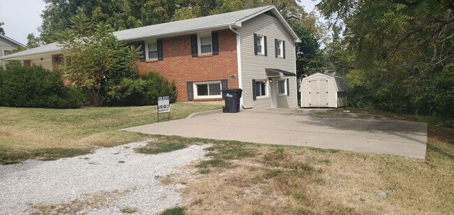 property at 3211 Martha Dr