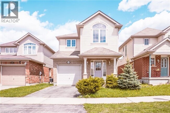 property at 456 Beaumont Cres